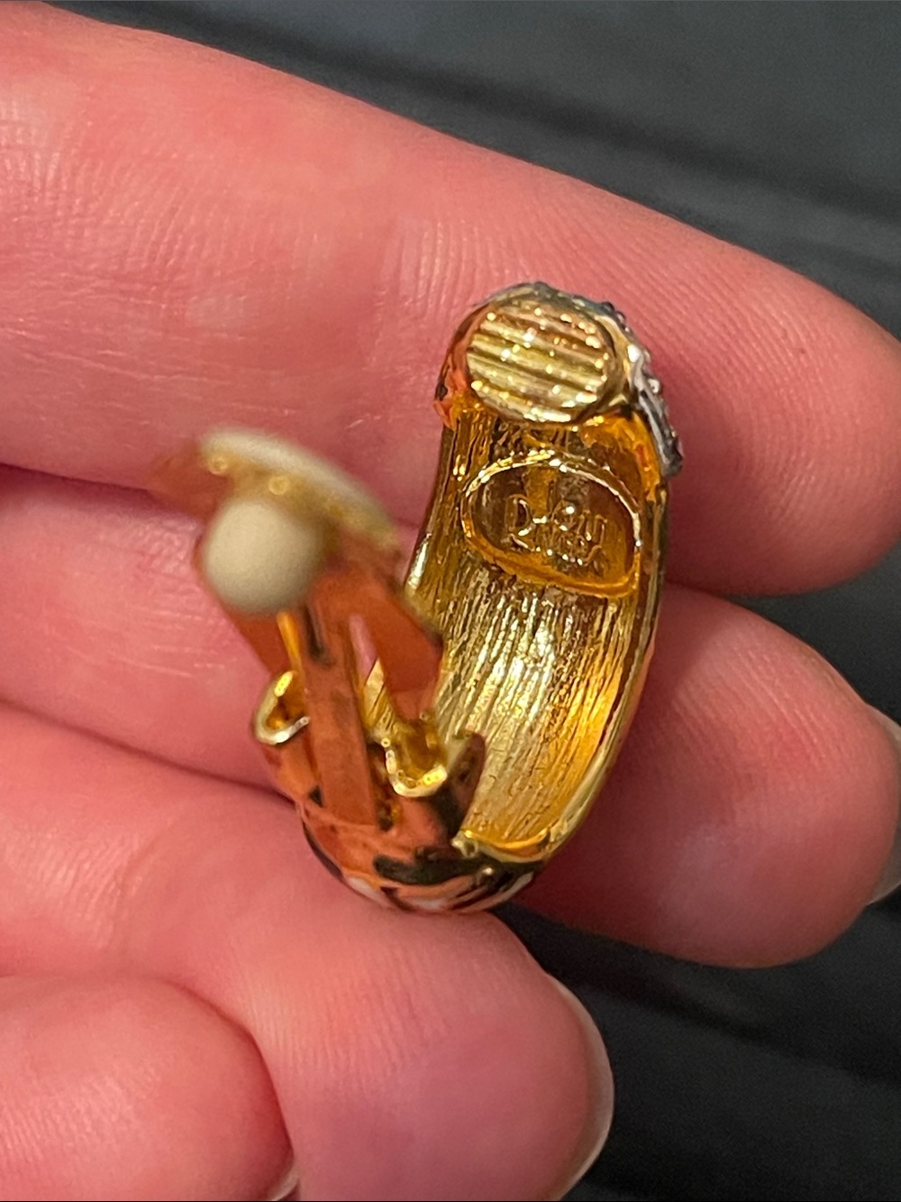 Vintage Joan Rivers Gold-Plated Swarovski Crystal Animal Print Clip On Earrings - Picture 6 of 10